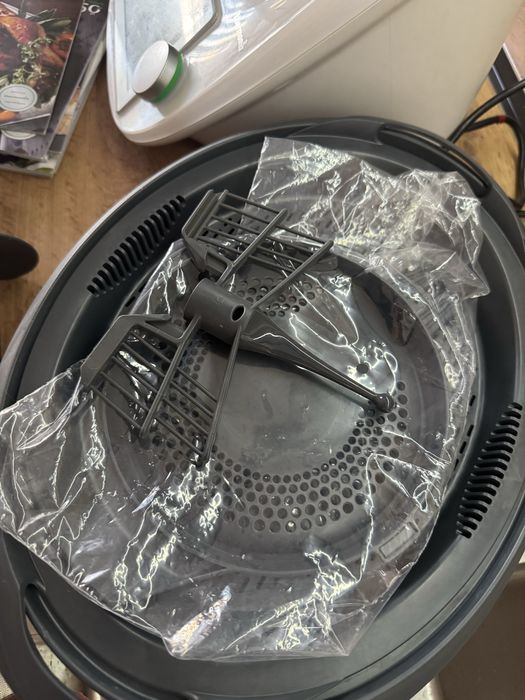 Продам Thermomix TM6