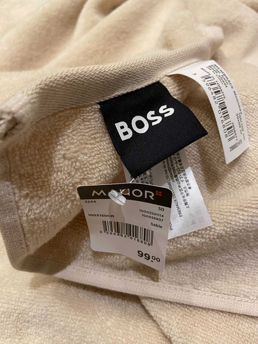 Оригинална плажна кърпа HUGO BOSS 100см/150см, бежова