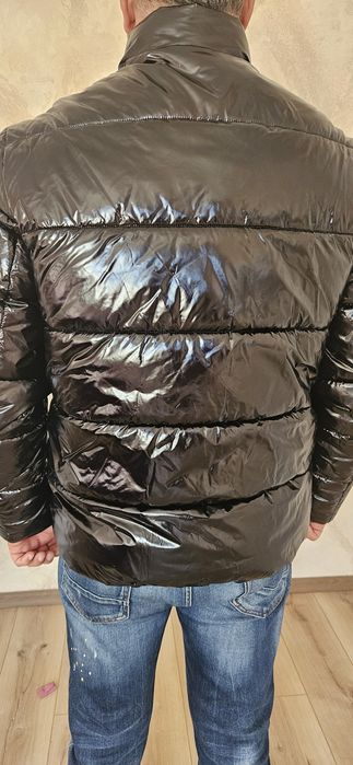 Зимно мъжко яке Guess