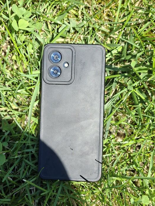 продавам motorola g54