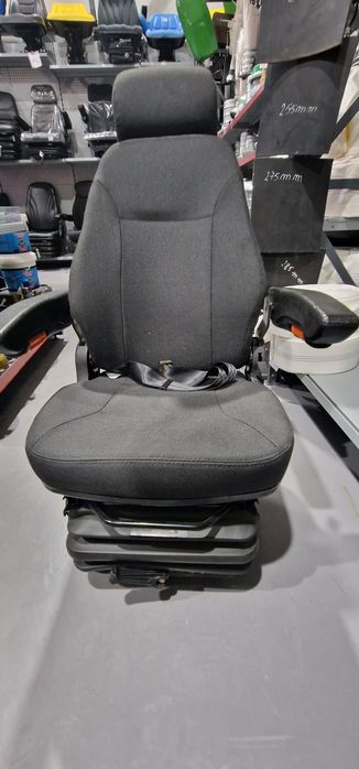 Scaun cu suspensie mecanica tractor utilaje agricole preț 1990 lei cu