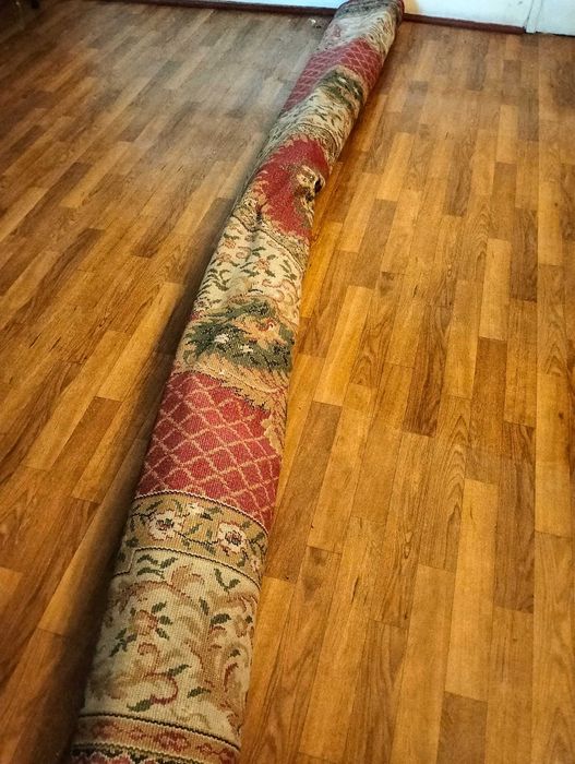 Продается ковер бу, 5*4 метра. 2 млн сум.