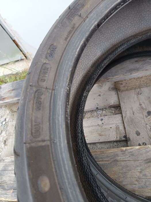 Мото гума 180 55 ZR 17 MICHELIN  Дот 2914