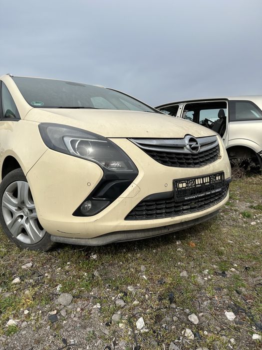 Opel Zafira C AdBlue, B20DTJ, 2016 автомат на части