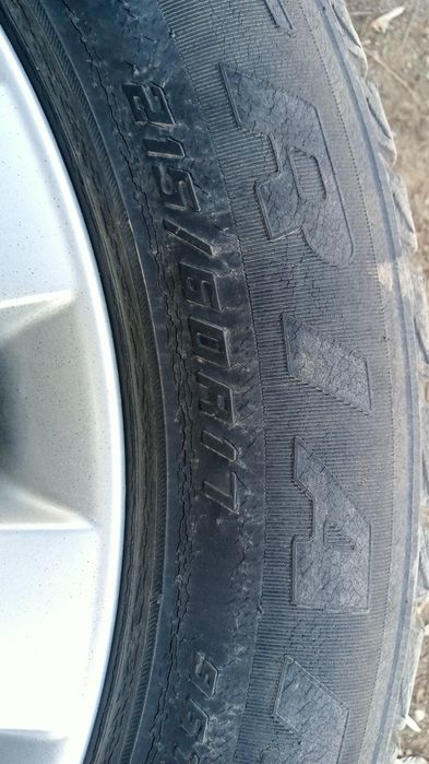 Резина липучка Triangle 215 / 60 / R17