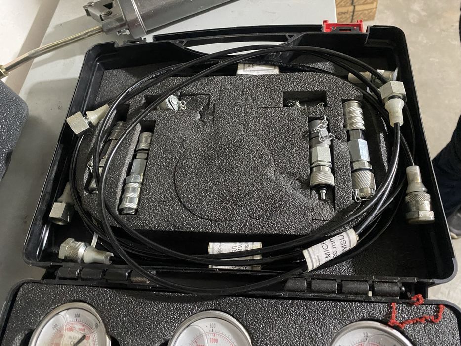 HBTK‑110‑02 Hydraulic System Diagnostic Test Kit