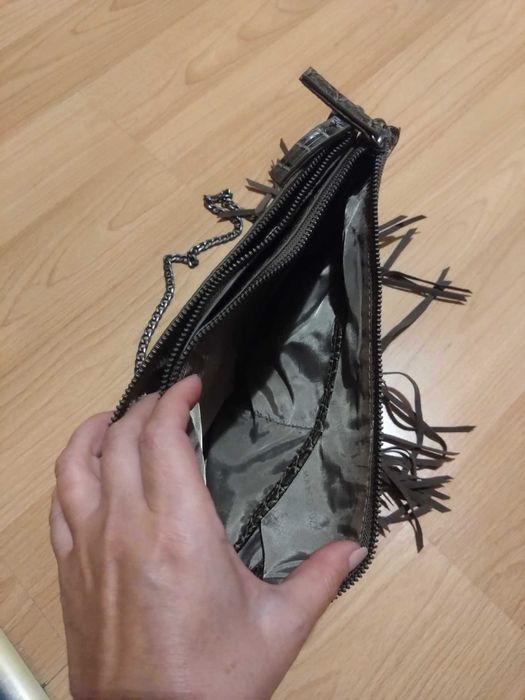 Дамска чанта, нова