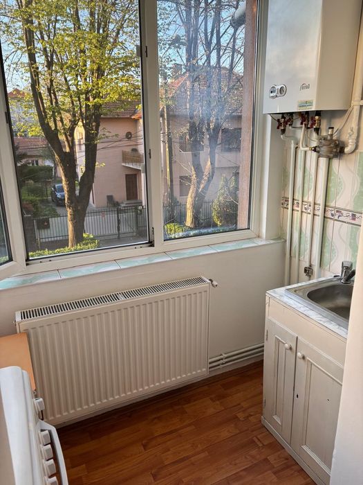 Inchiriez apartament 2 camere in Complexul Studentesc