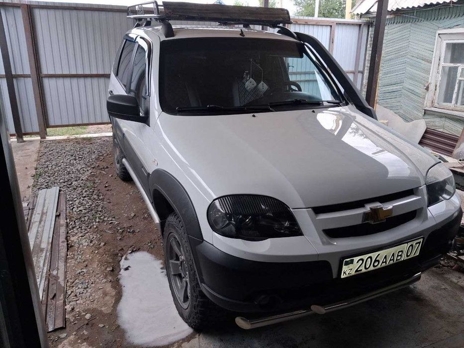 Продам Chevrolet niva 2019 год