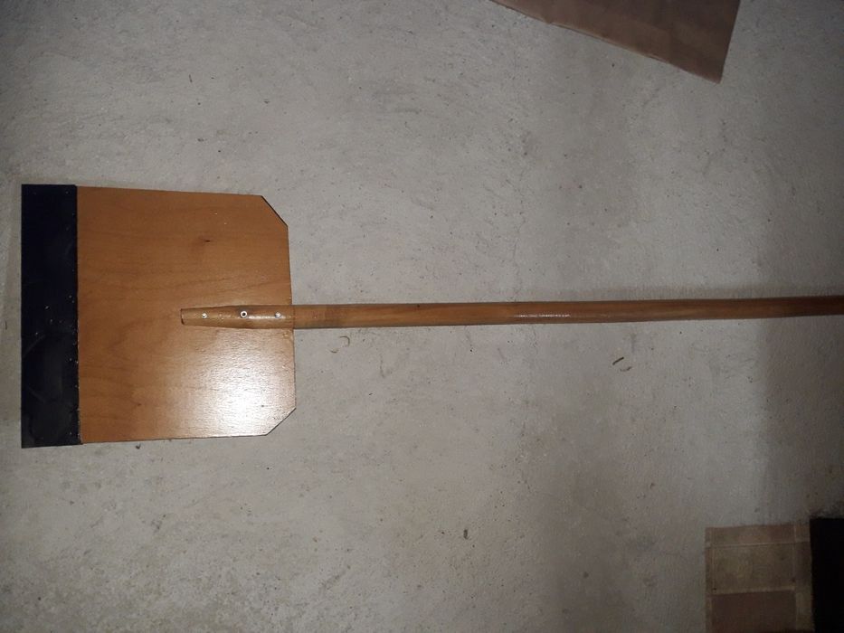 Лопата за сняг