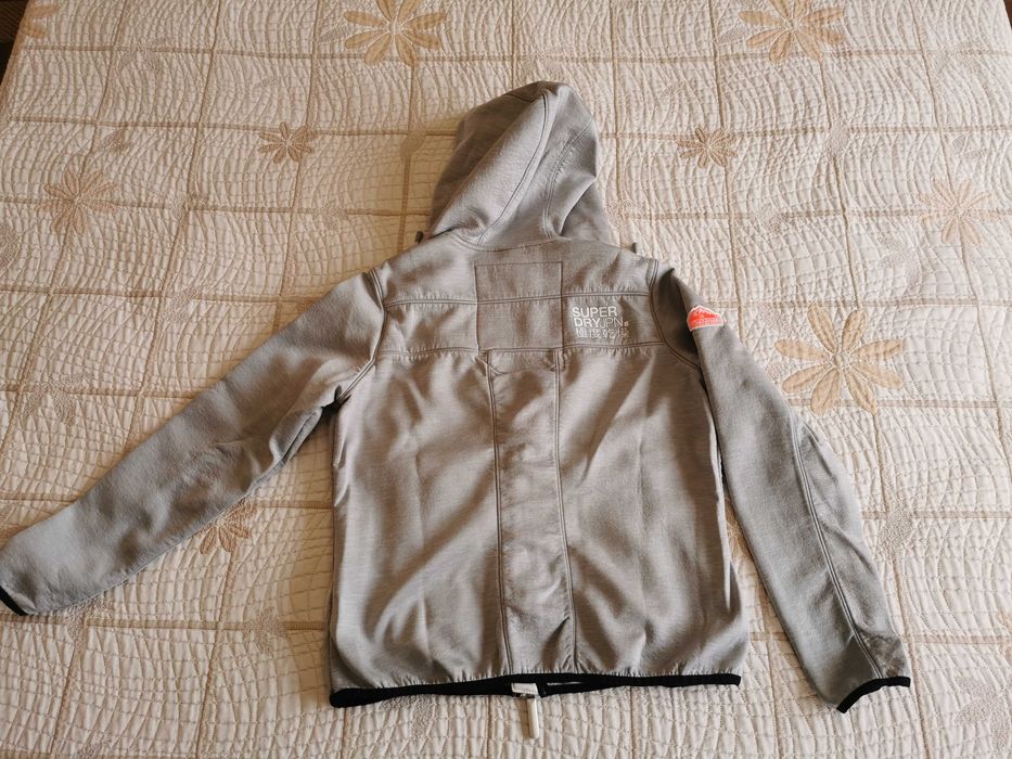 Superdry спортен суитчър