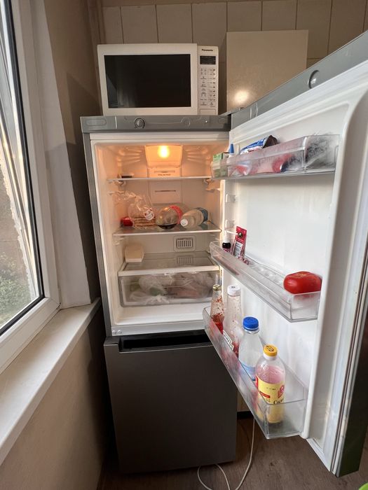 Холодильник indesit