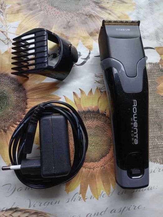 Машинка за подстригване,самобръсначки и телефон Panasonic