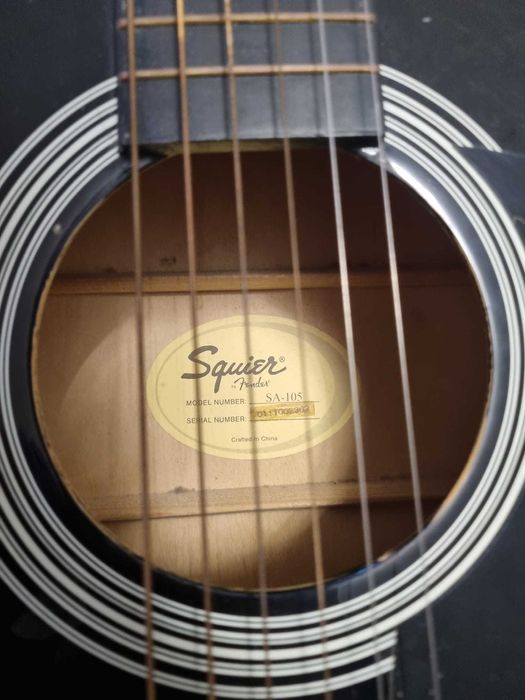 Chitara Acustica  Squier Fender