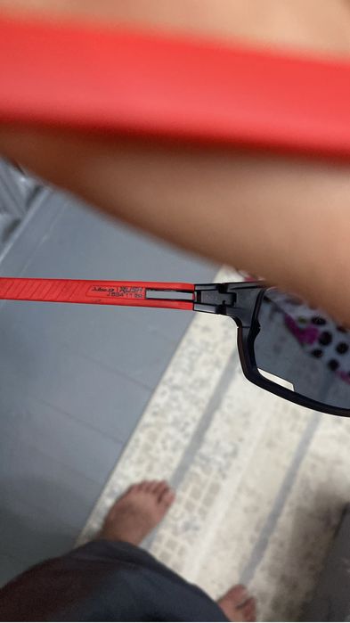 Оригинальные очки продаются