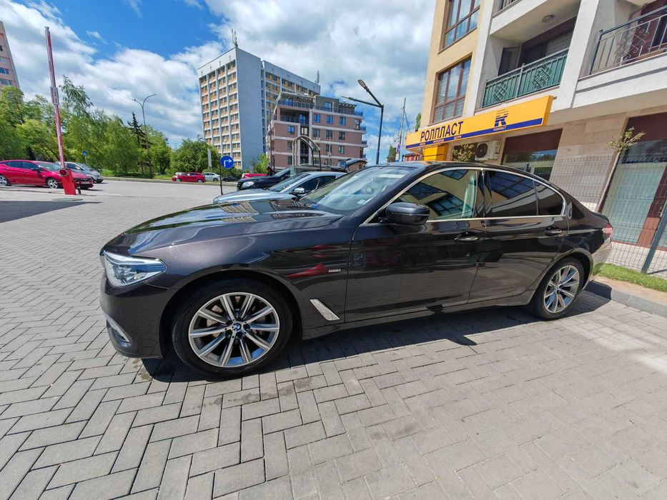 Bmw G30 части - Предна броня, задна броня, прагове