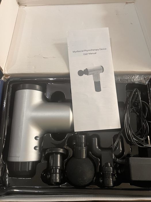 масажен пистолет