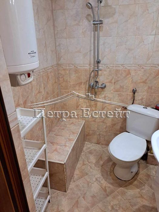 Дава се под наем Двустаен апартамент в Варна, Гранд Мол Варна - 80 кв.м за 433.5 € - Снимка #3