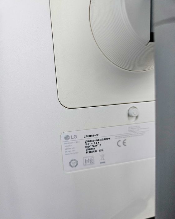 4К Монитор LG 27UK650-W