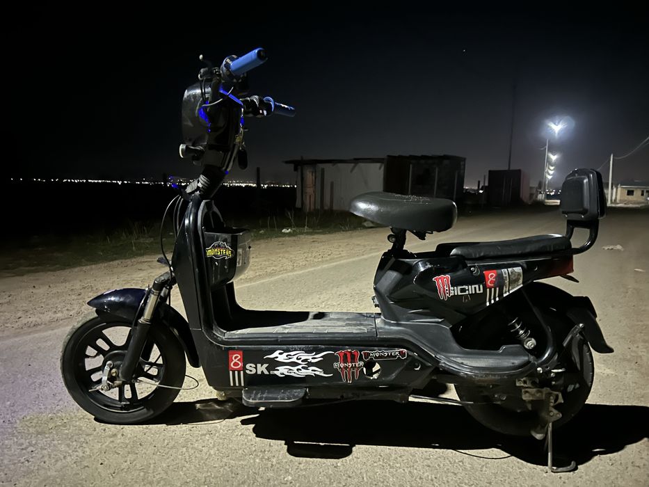 Электроскутер sk8