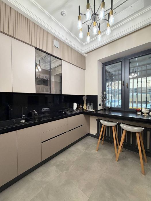 Аренда офисного помещение в Мирзо Улугбек Ор Институт Дипломатии М БИЙ