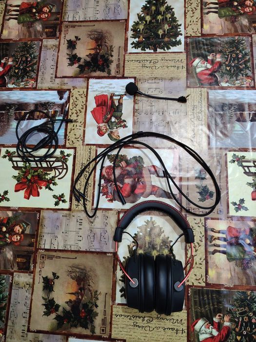 Игровые наушники HyperX Cloud с микрофоном