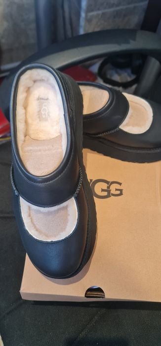 Saboti / papuci UGG editie speciala
