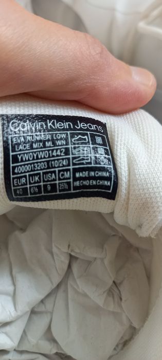 Calvin Klein Jeans