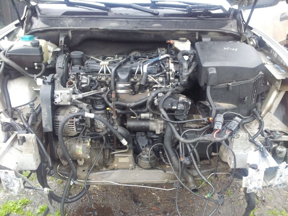 Motor VOLVO Xc90 2.4d Euro 4 / 136 Kw - 185 cai Cod D5244T4 + Piese Sh