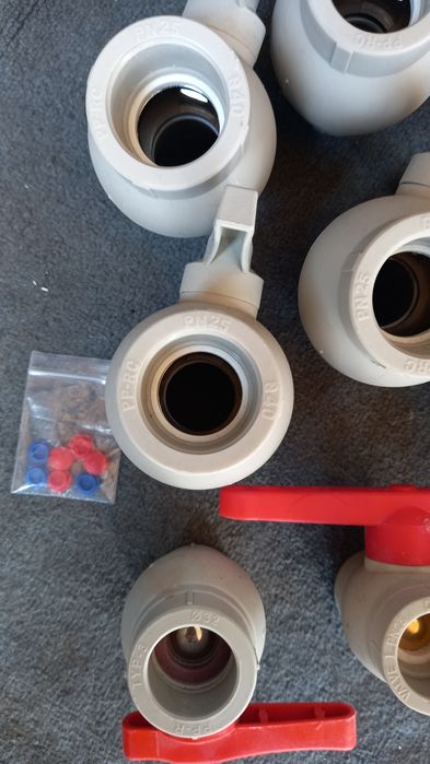 Вентиля, краны новые