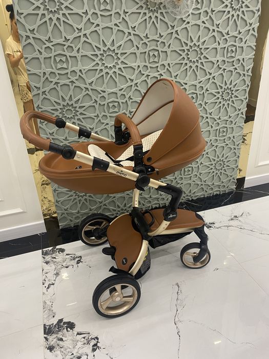 Продается коляска mima xari 3 в 1