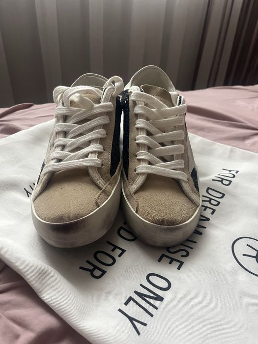 adidasi golden goose