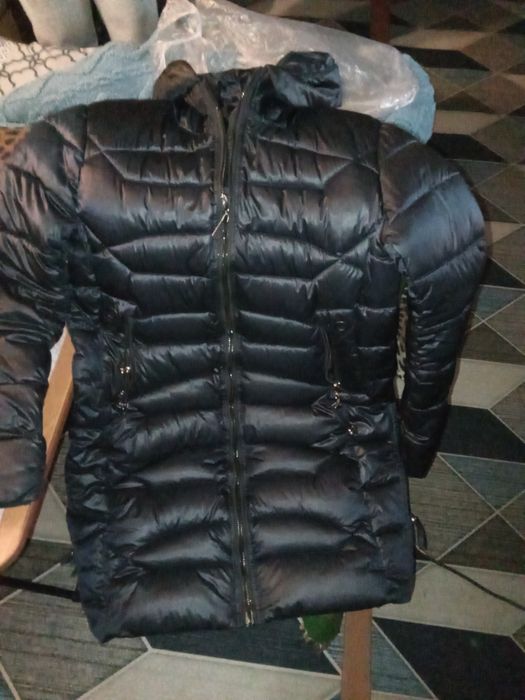 Куртки разные. Л