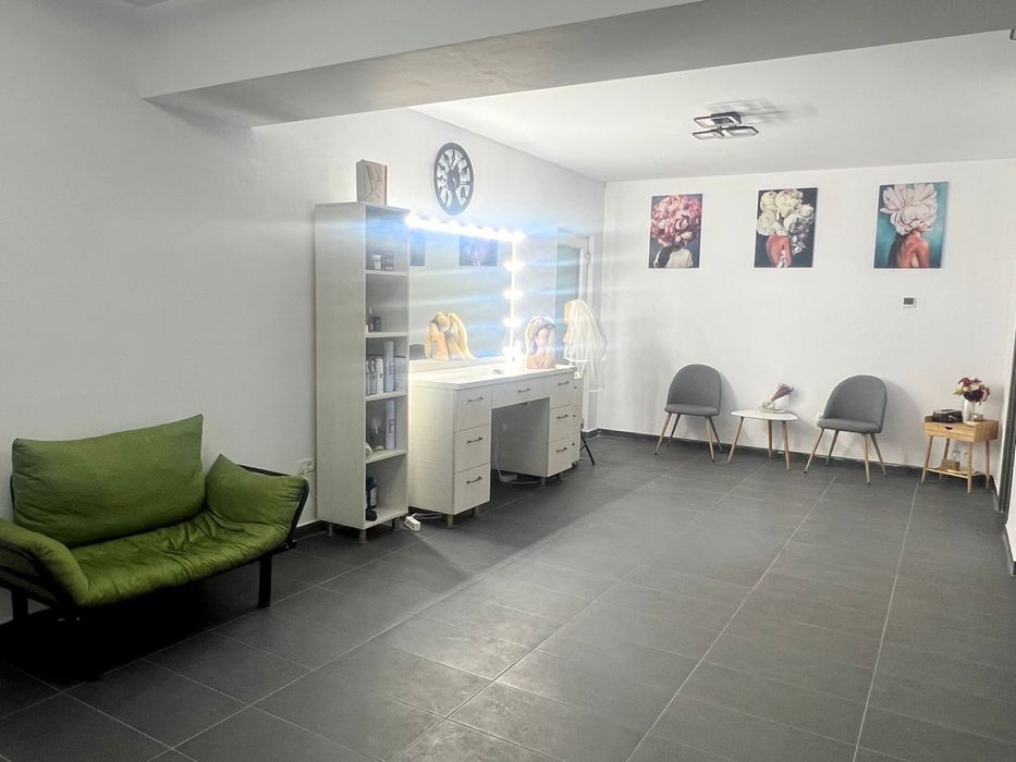 Mobila Salon Machiaj  Acasa / Studio