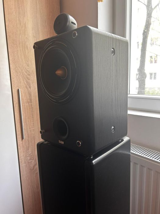 Superbe ! Boxe bowers & wilkins knight edition, high high end , impec