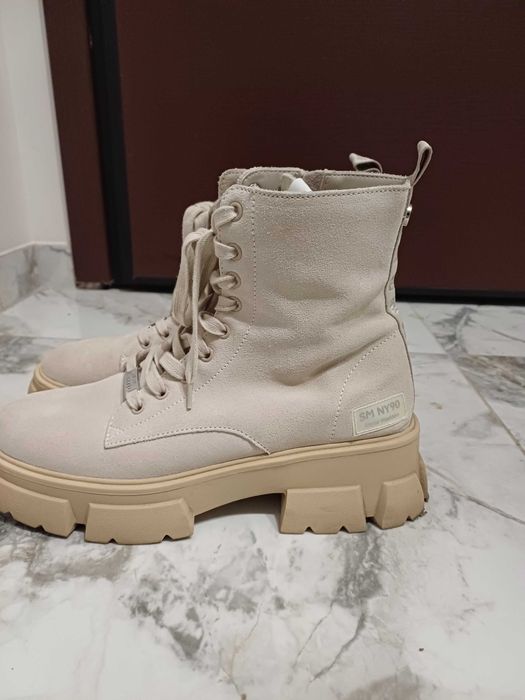 Дамски боти оригинални Steve Madden естествен велур бежови