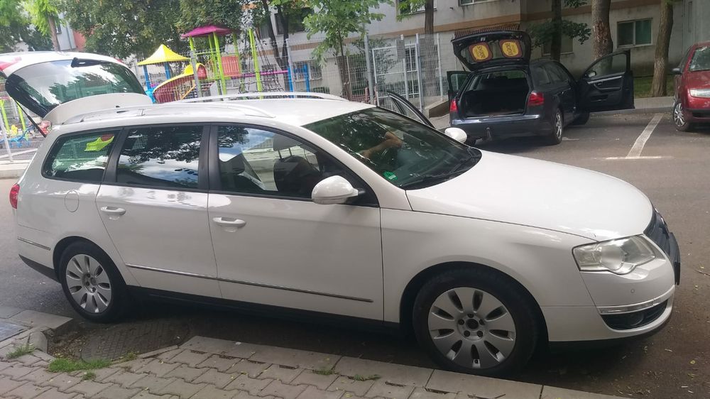 VW PASSAT 2010 alb