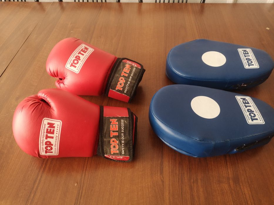 Срочно обменяю перчатки.