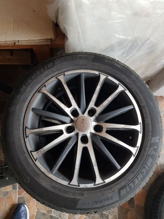 Jante aliaj Brock R16 + patru cauciucuri de vară Michelin 205/55R16