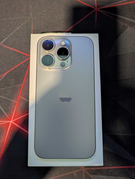 Iphone 15 pro 128 GB /86% Батерия