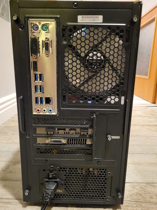 Sistem Desktop PC Gaming Serioux Powered by ASUS