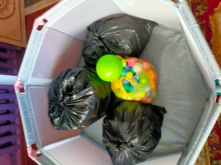 Продам детский вещи