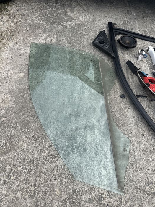 Accesorii usa BMW F30 F31 Macara geam maner boxa cheder trim motoras