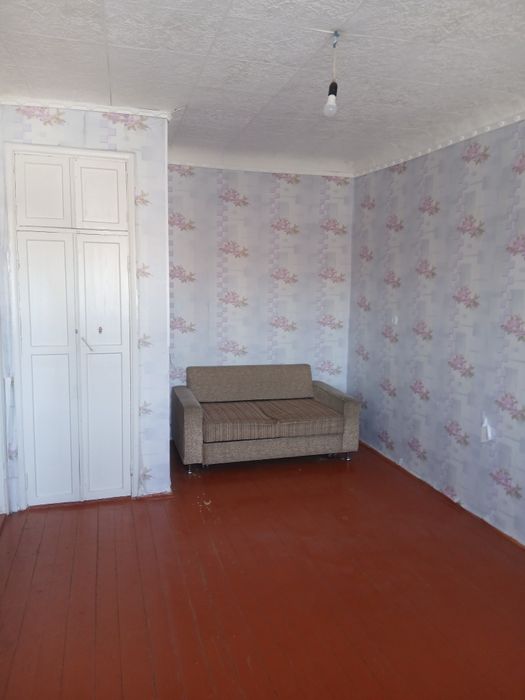 Продам срочнл квартиру в центре