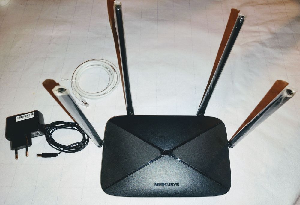 Router Mercusys AC12G