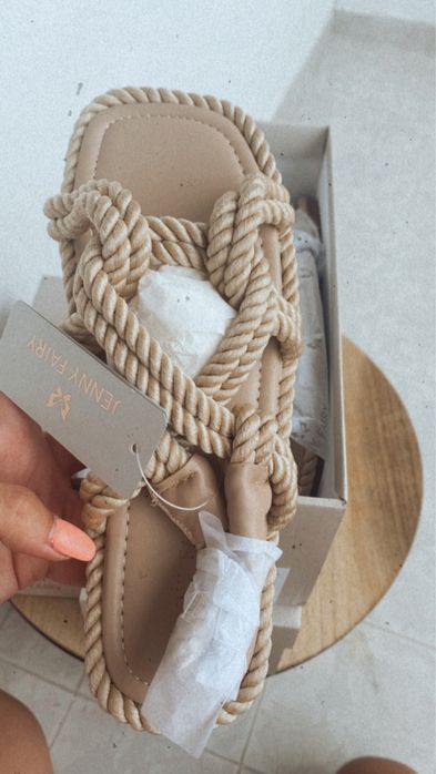 Летни сандали!+ подарък!