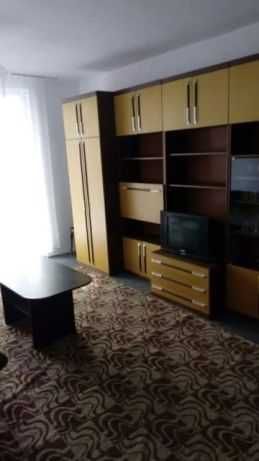 Дава се под наем Двустаен апартамент в Бургас, Меден рудник - зона В - 70 кв.м за 150 € - Снимка #2