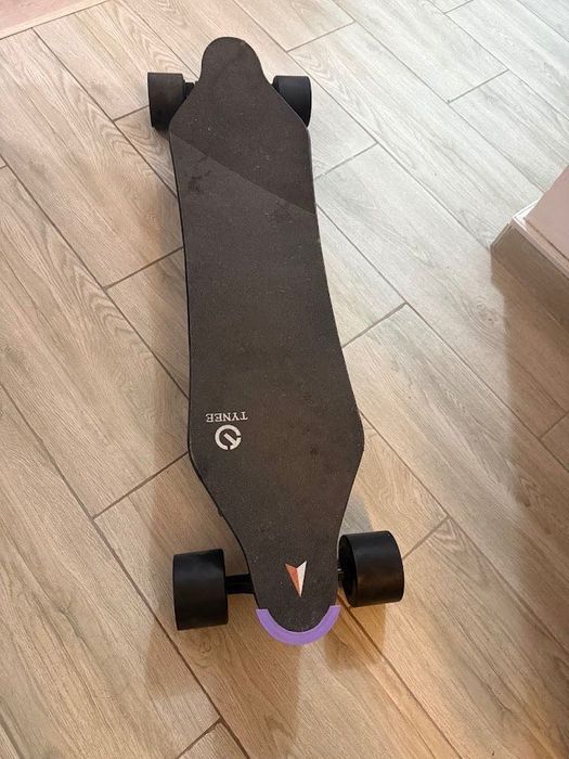 Longboard Electric [Boosted Board] - Tynee Board Pro | Transmisie Curea |  Telecomanda OLED |  Range 35KM | Trotineta Electrica