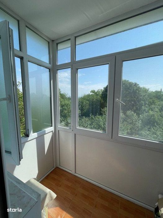 Apartament 2 camere ,zona Nord -Intrarea Polux