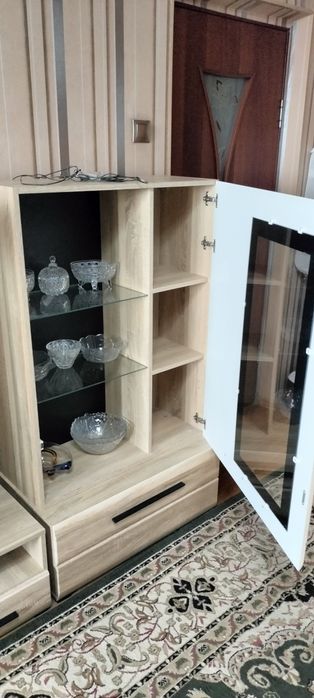 Стенка модульная в гостиную